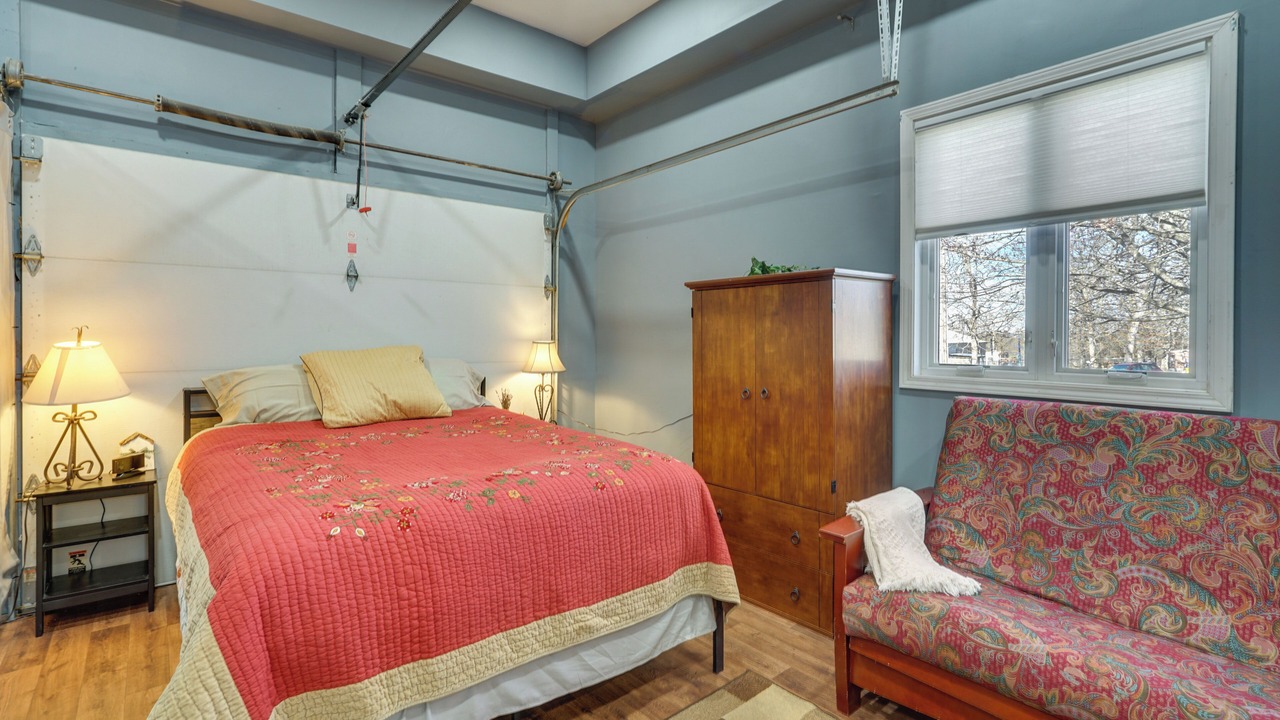 Photo of Bedroom in Richland