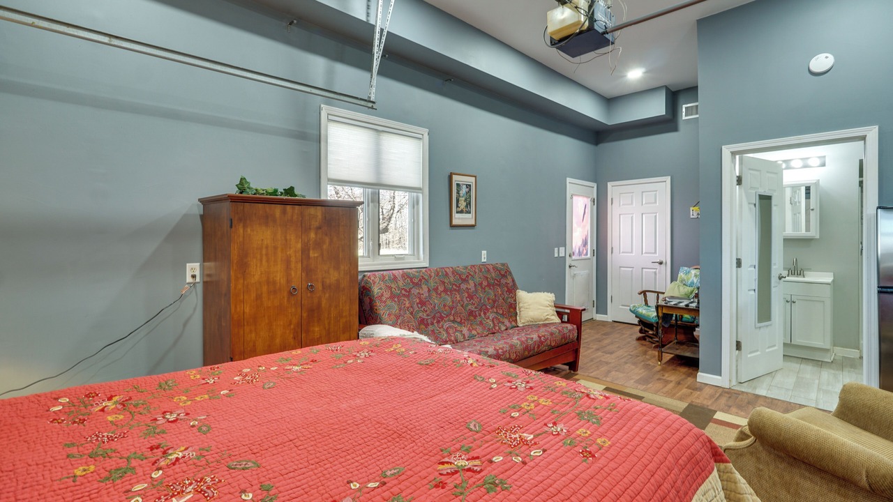 Photo of Bedroom in Richland