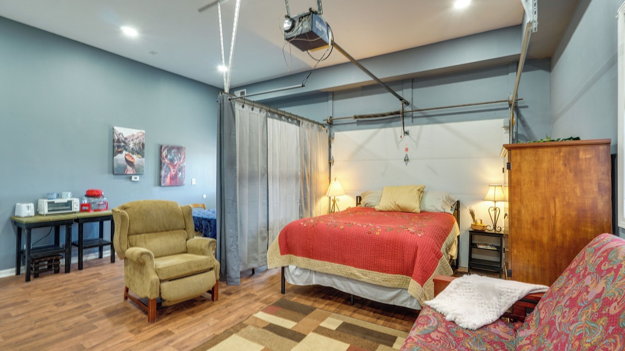 Photo of Bedroom in Richland
