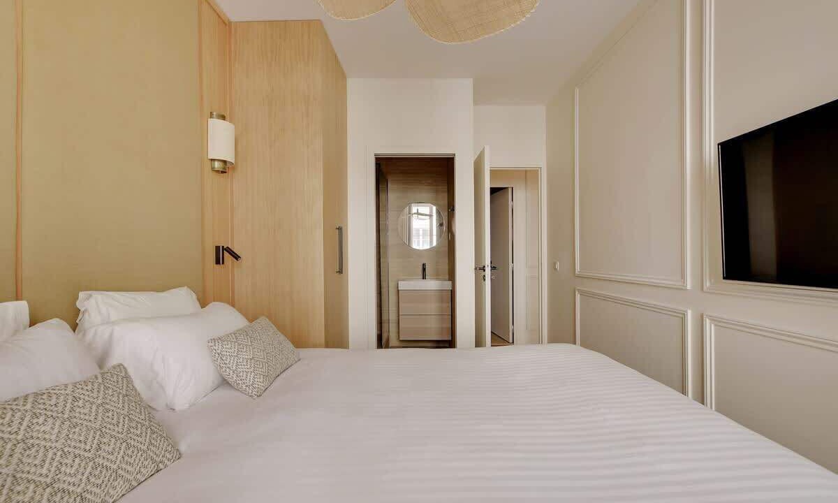 Photo of Bedroom in Bonne-Nouvelle