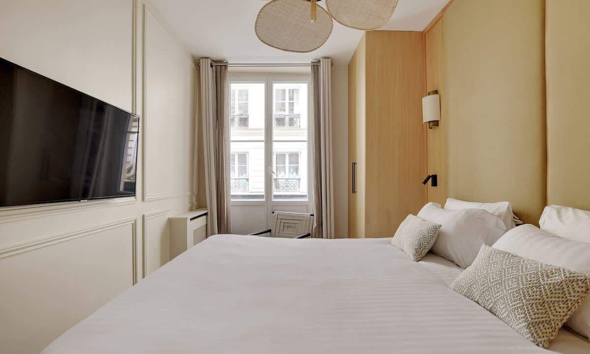 Photo of Bedroom in Bonne-Nouvelle