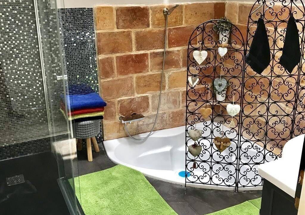 Photo of Bathroom in Pouzilhac