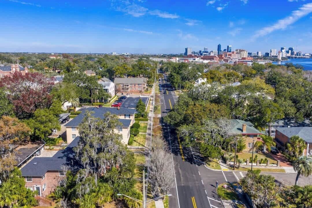 Photo of Outdoor in Avondale