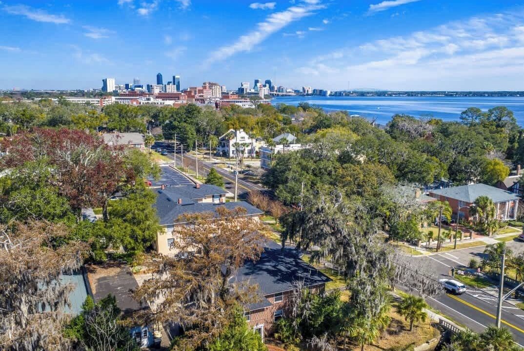 Photo of Outdoor in Avondale