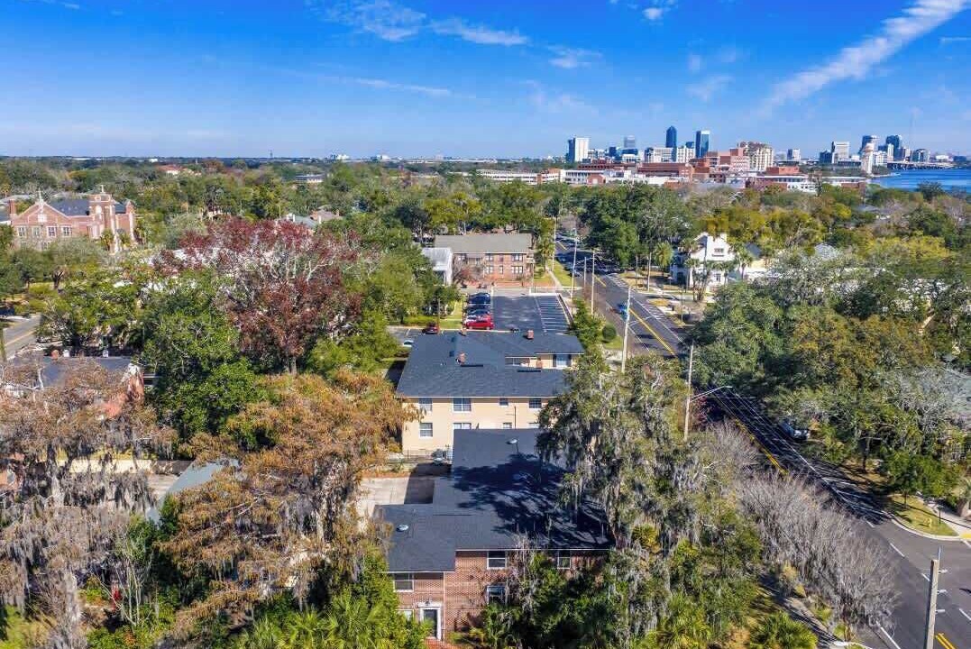 Photo of Outdoor in Avondale