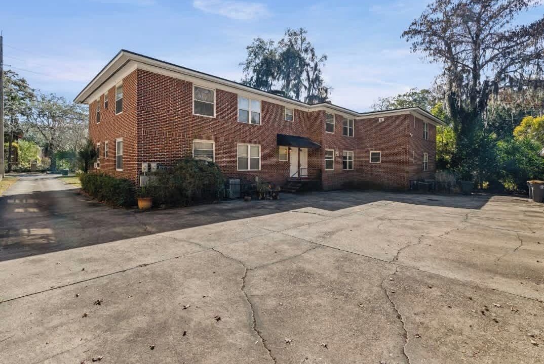Photo of Outdoor in Avondale