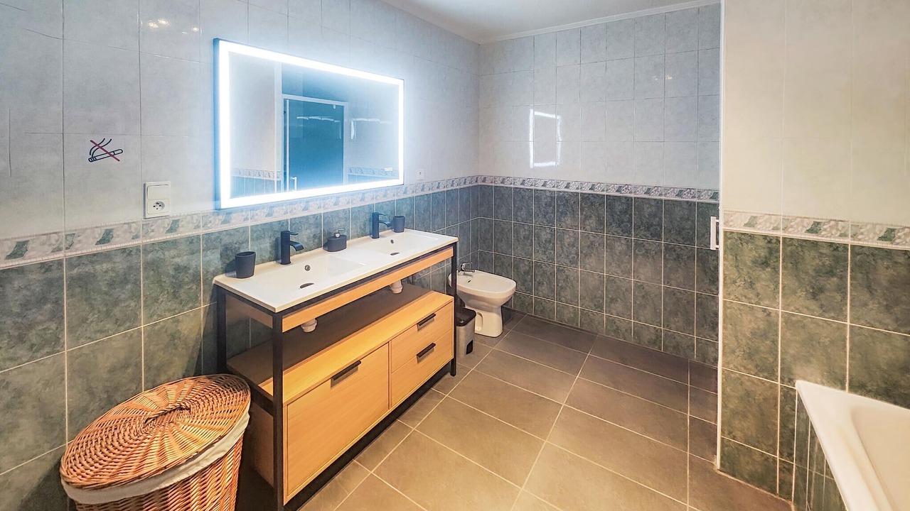 Photo of Bathroom in Cessenon-sur-Orb