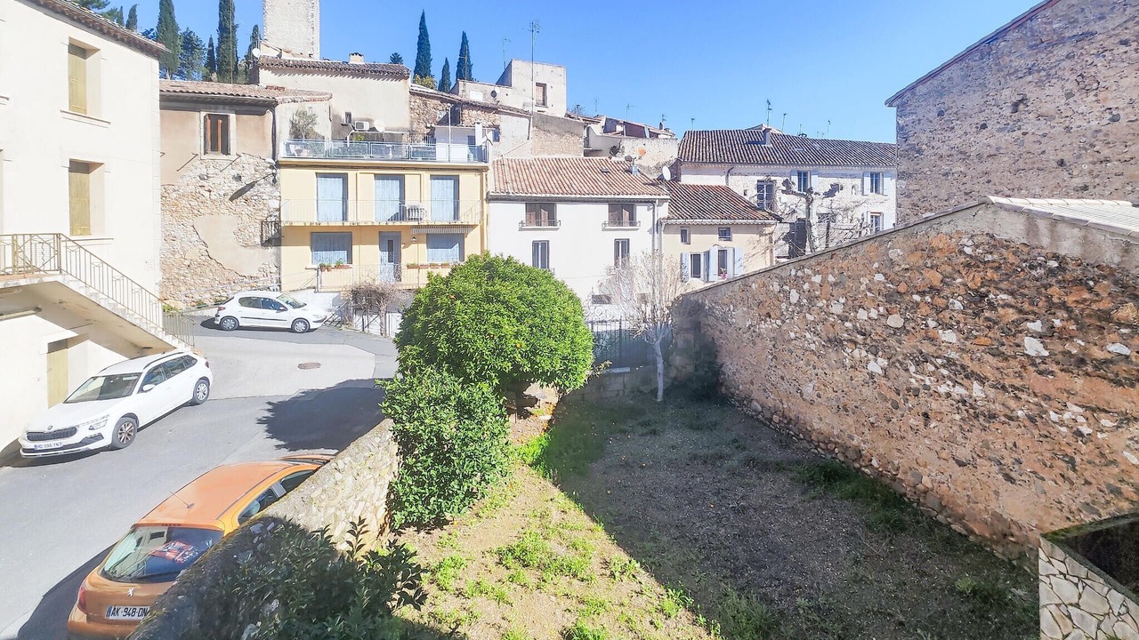 Photo of Bedroom in Cessenon-sur-Orb