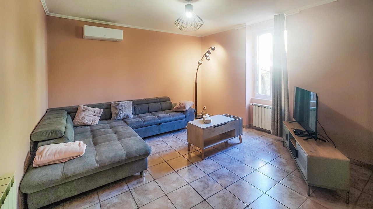 Photo of Bedroom in Cessenon-sur-Orb