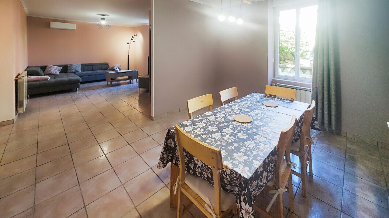 Photo of Bedroom in Cessenon-sur-Orb