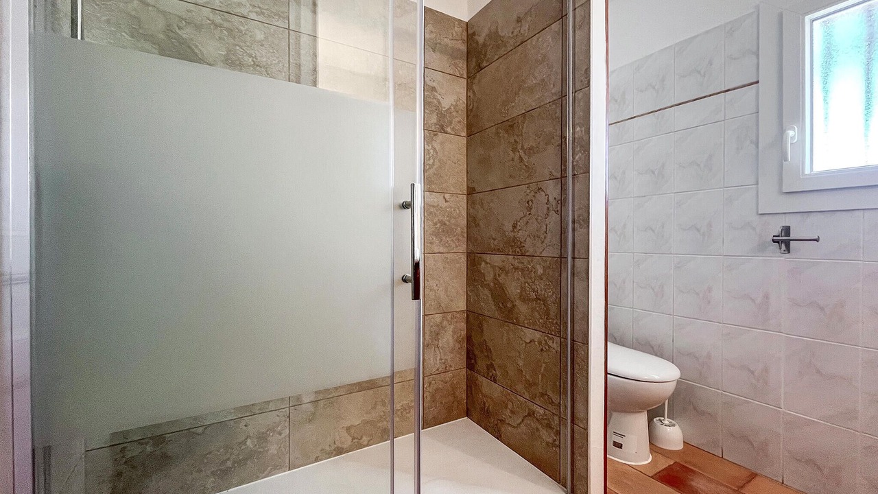 Photo of Bathroom in Saint-Laurent-La-Vernede