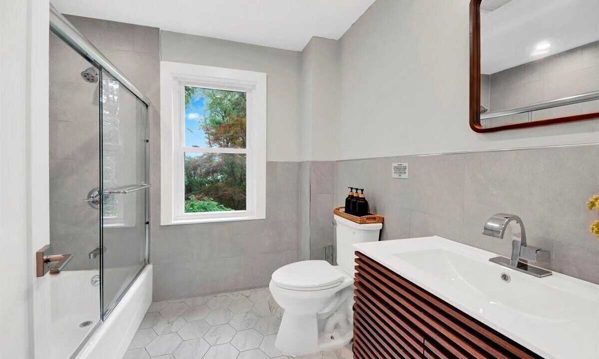 Photo of Bathroom in Southeast Yonkers
