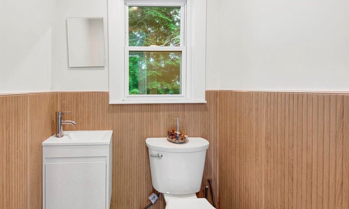 Photo of Bathroom in Southeast Yonkers