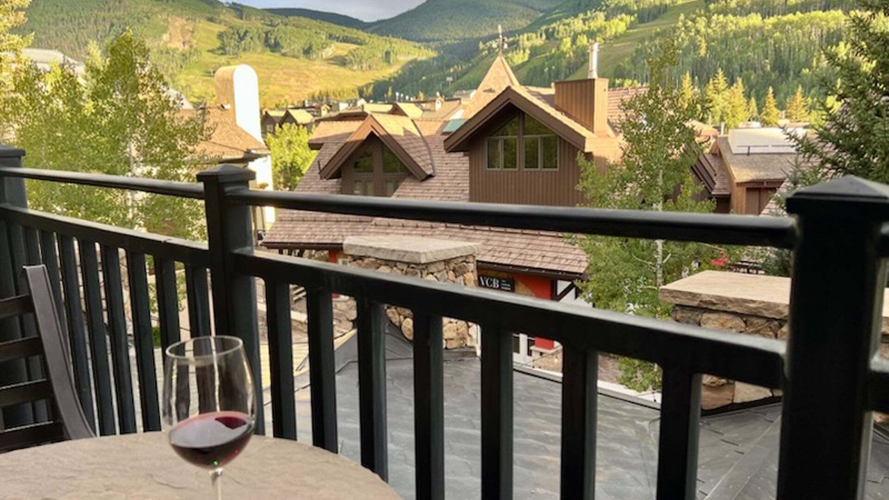 Photo of Patio Balcony in Whitepine