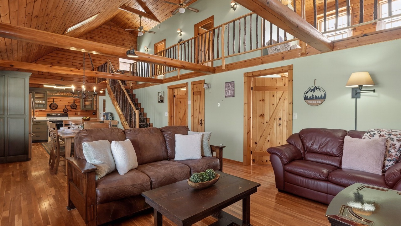 Photo of Livingroom in Watkins Glen