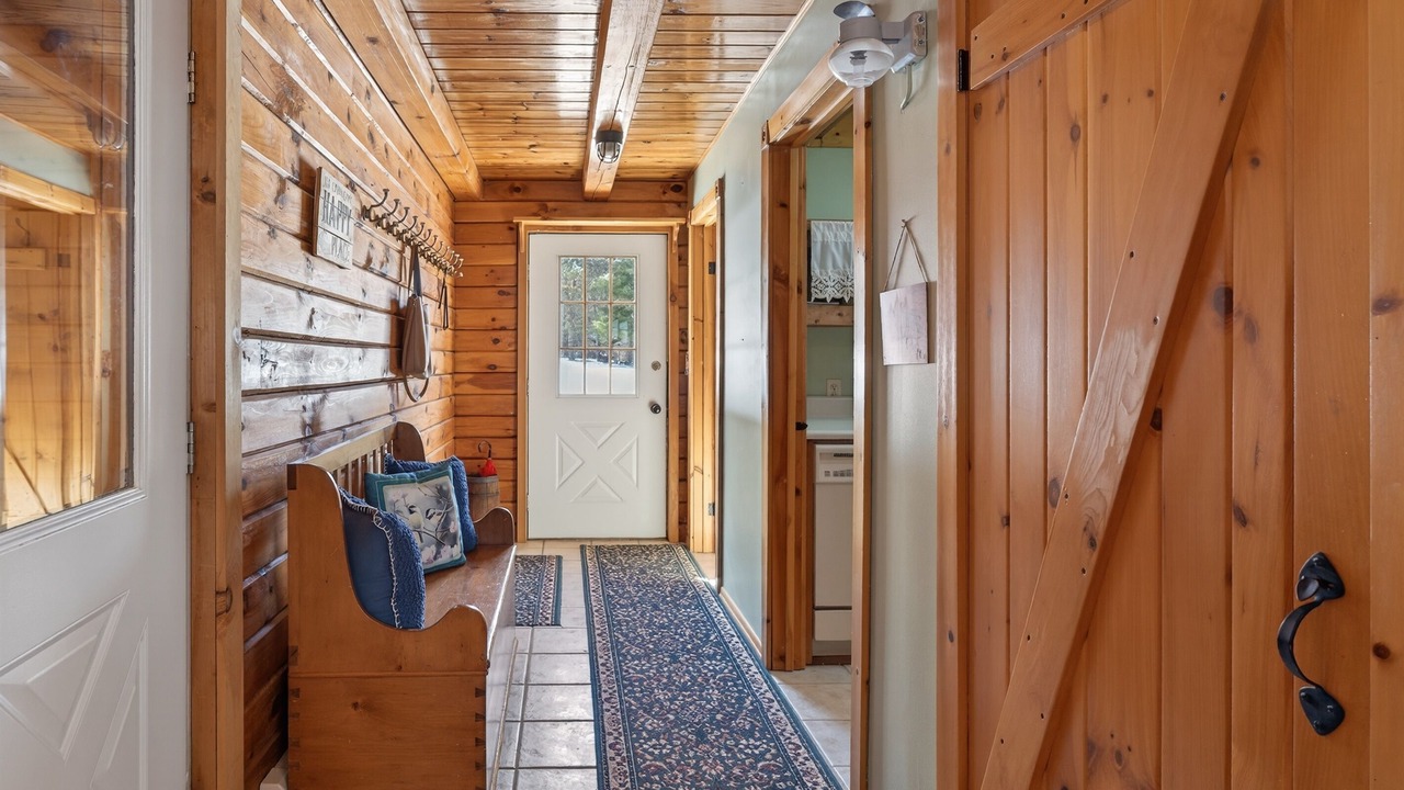 Photo of Bedroom in Watkins Glen
