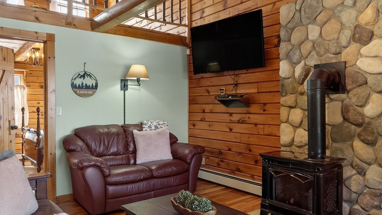 Photo of Livingroom in Watkins Glen