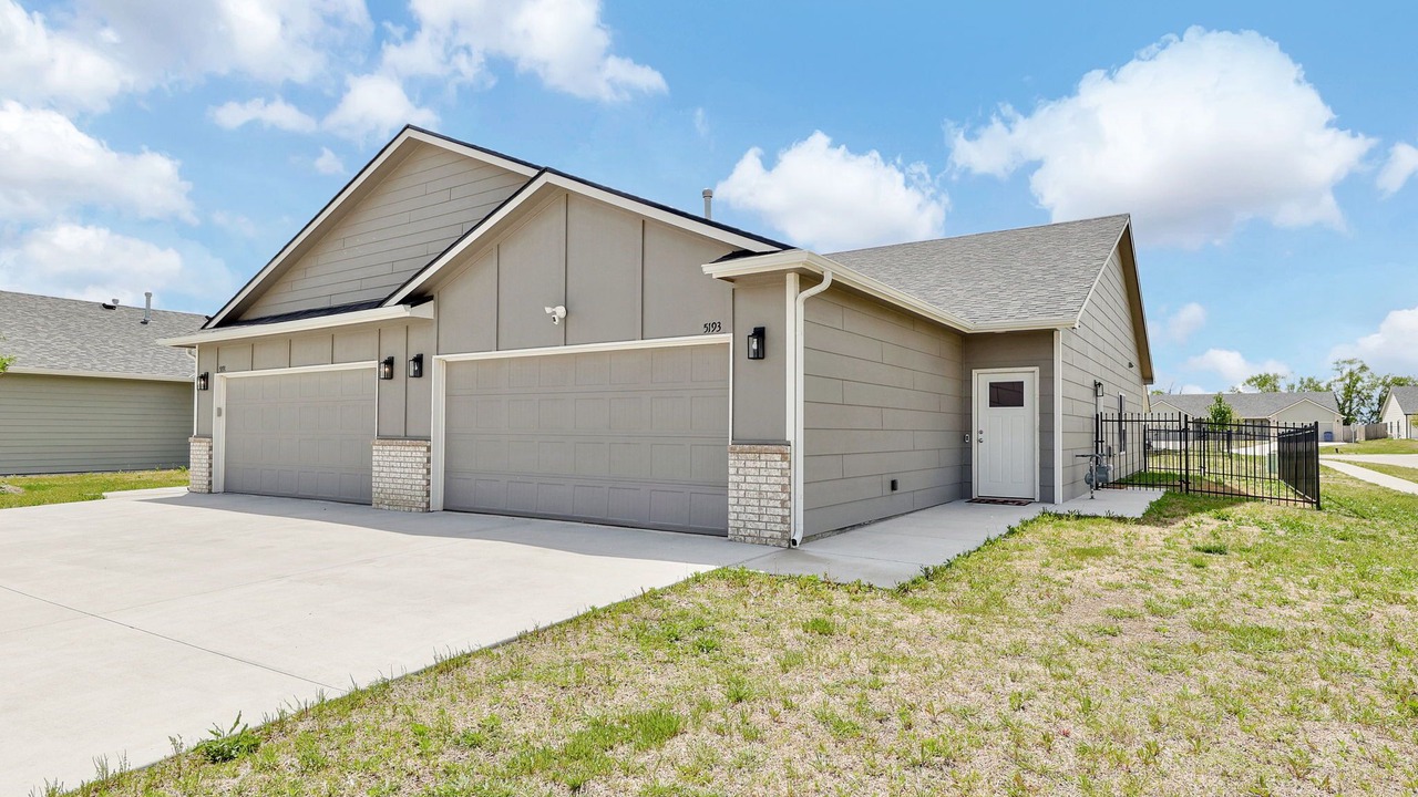 Photo of Outdoor in Bel Aire