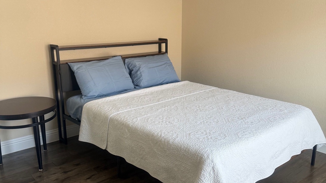 Photo of Bedroom in Era