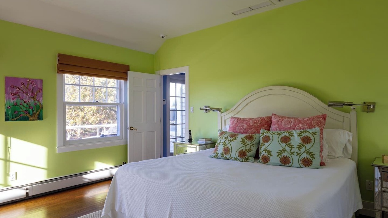 Photo of Bedroom in Menemsha