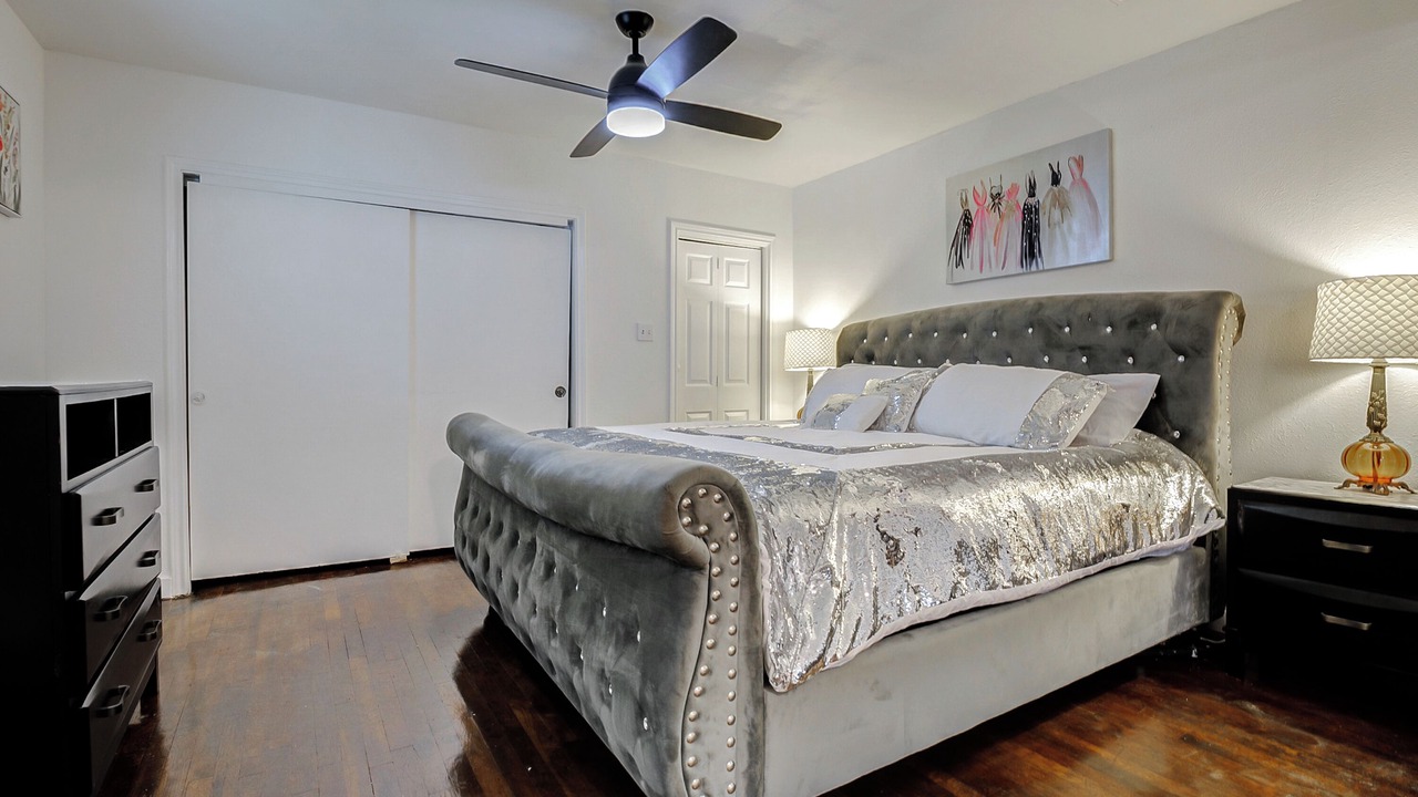 Photo of Bedroom in Anahuac