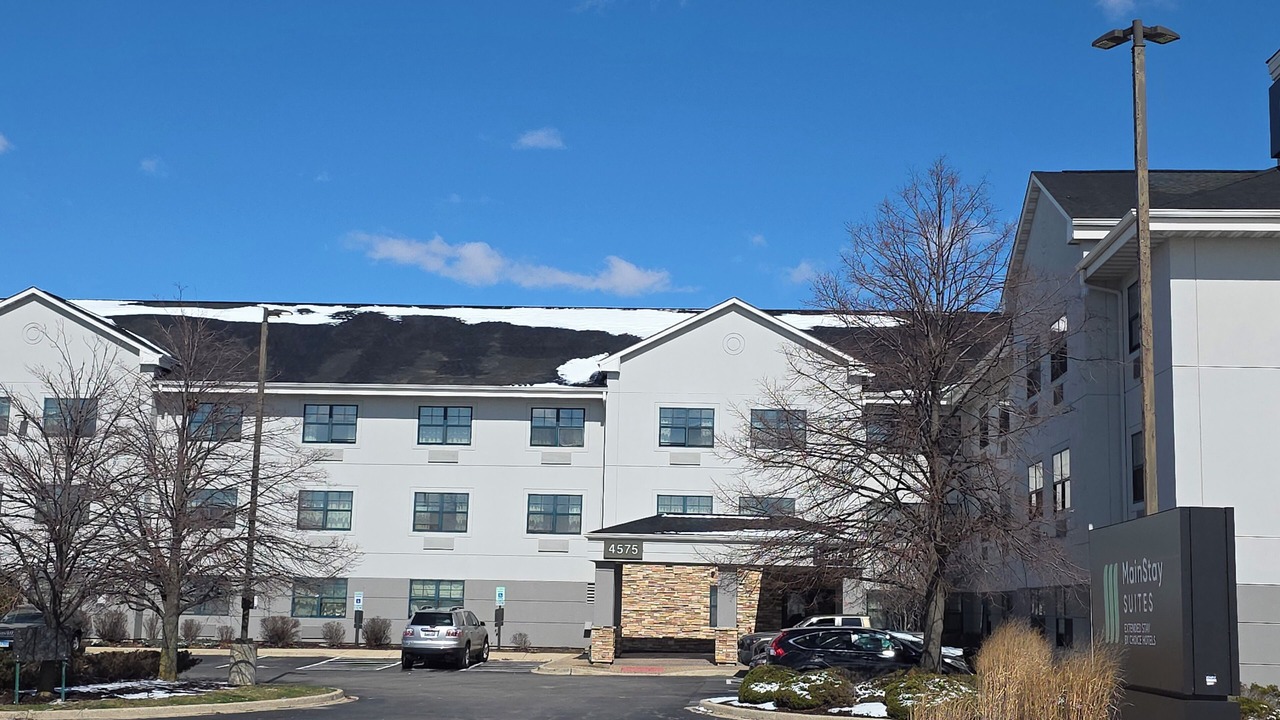 Photo of Outdoor in Hillside