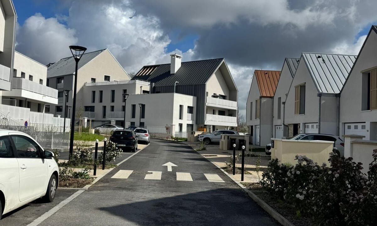 Photo of Others in Magny-le-Hongre