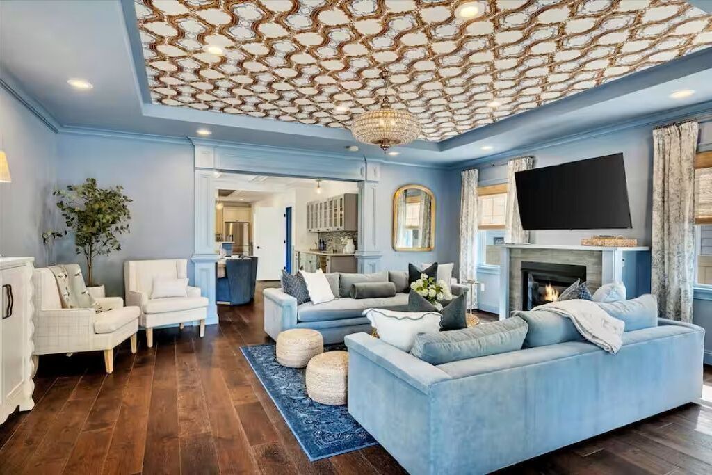 Photo of Livingroom in Saratoga Springs