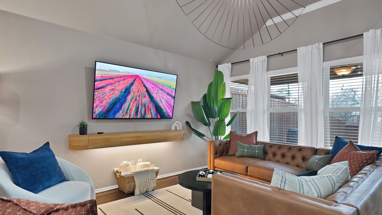 Photo of Livingroom in Cross Roads