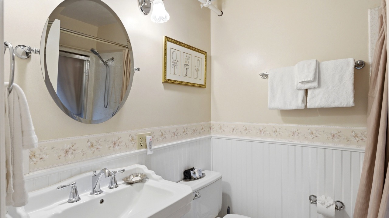 Photo of Bathroom in Heber