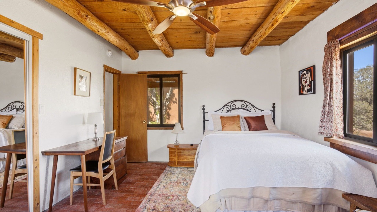 Photo of Bedroom in Zuzax