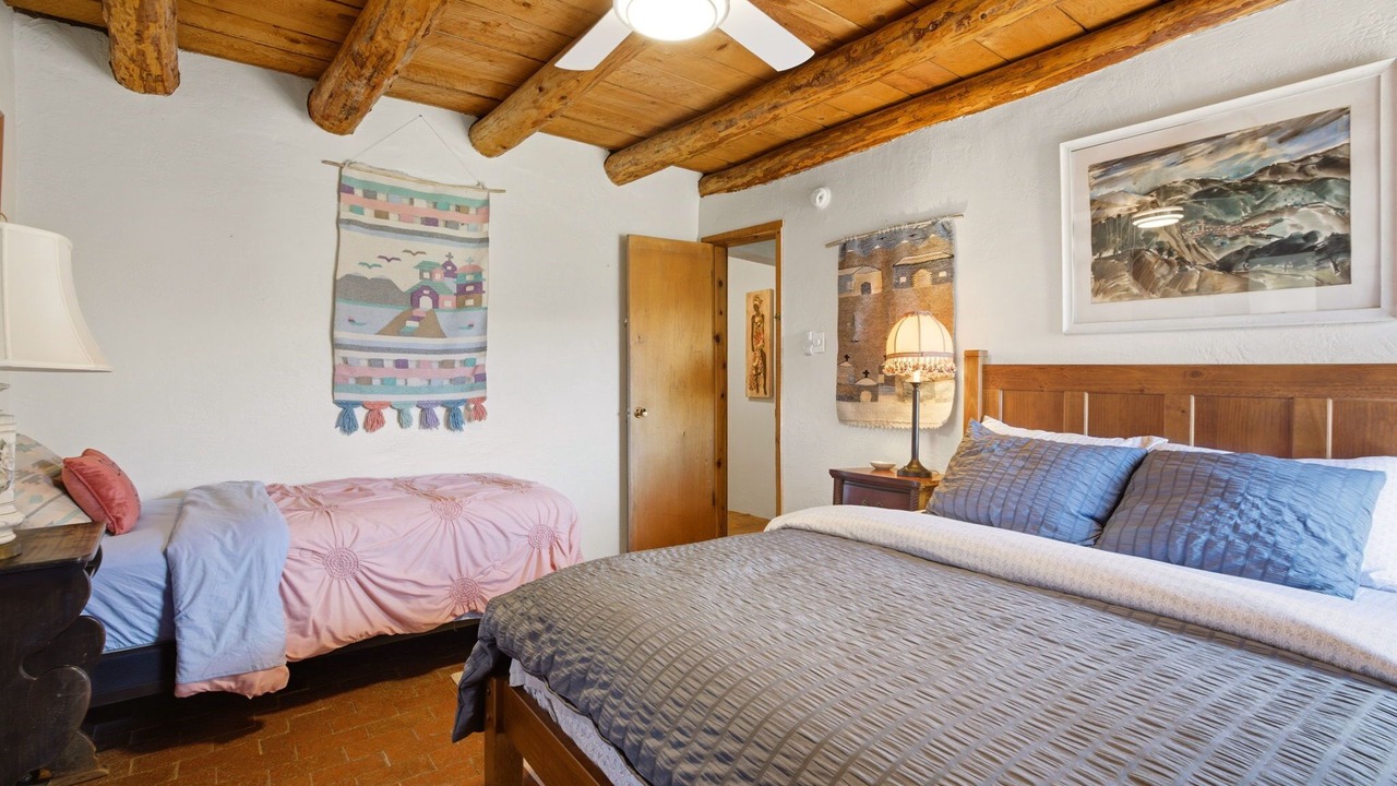 Photo of Bedroom in Zuzax