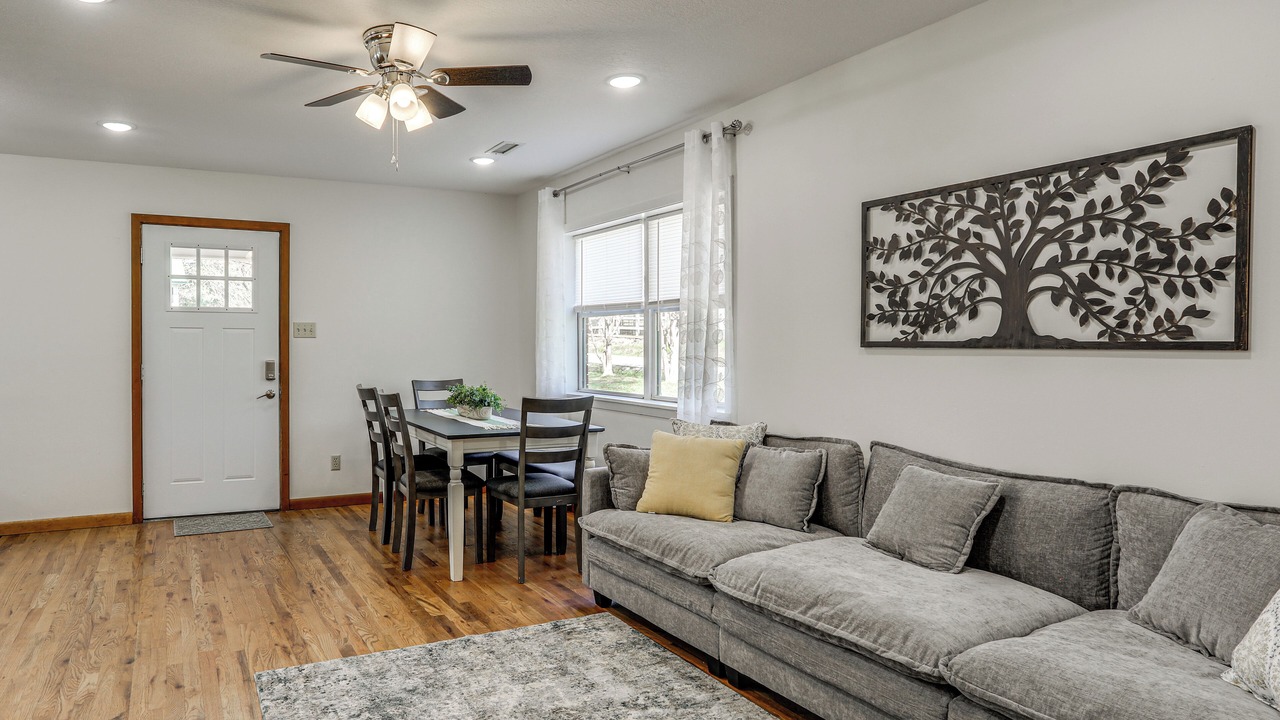 Photo of Livingroom in Mountain View