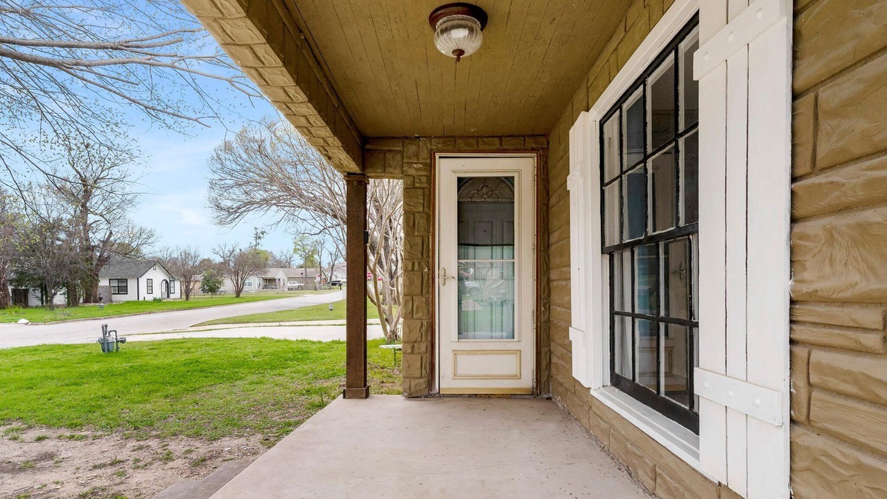 Photo of Outdoor in River Oaks