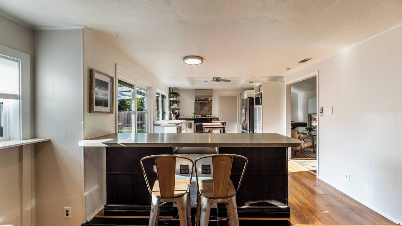 Photo of Kitchen in North Austin Civic Association