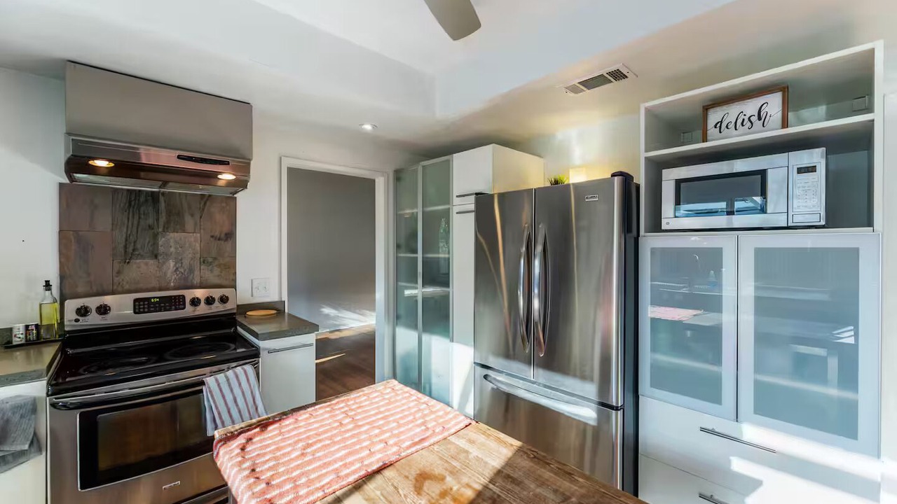 Photo of Kitchen in North Austin Civic Association