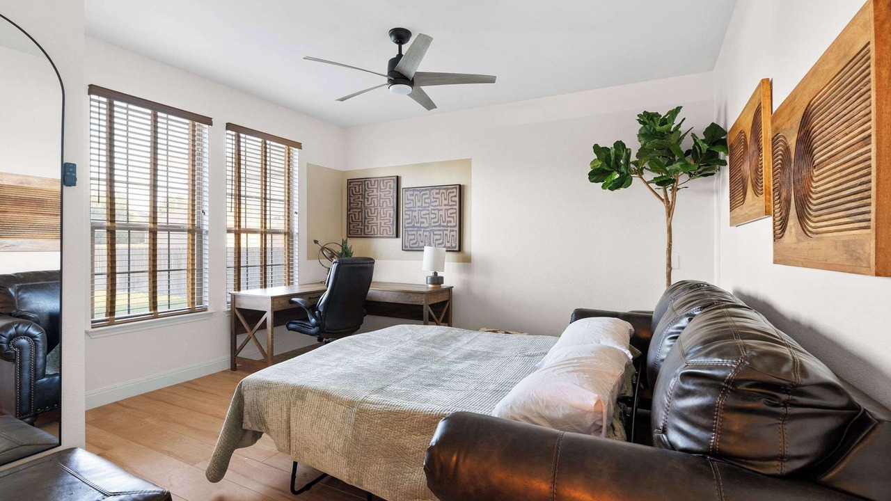 Photo of Bedroom in Morningside Meadows