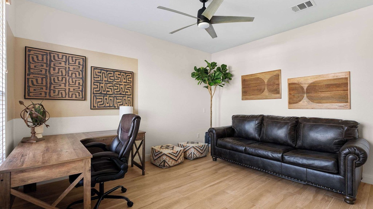 Photo of Livingroom in Morningside Meadows