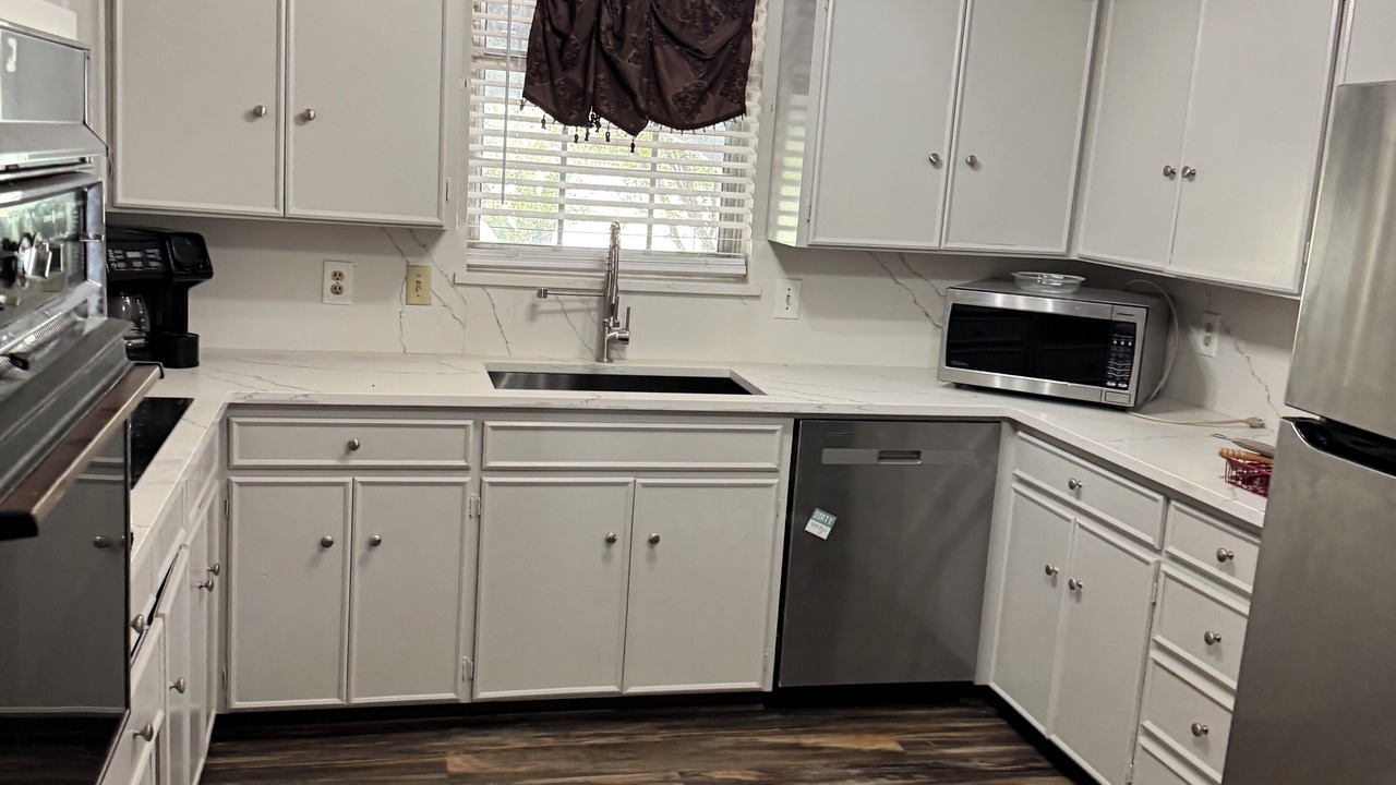 Photo of Kitchen in Quinlan