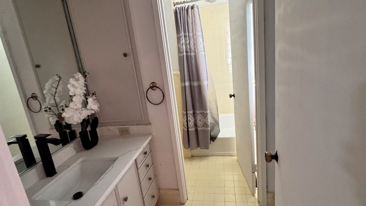 Photo of Bathroom in Quinlan