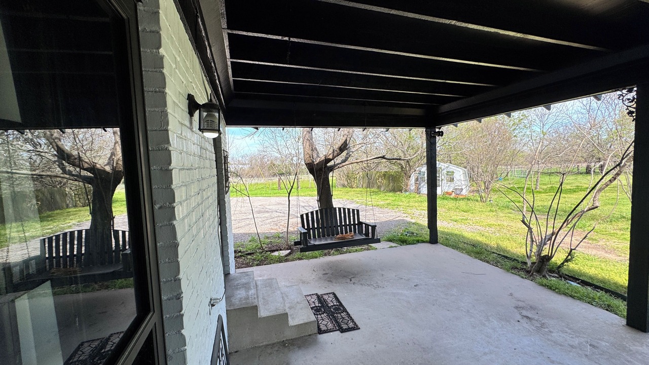 Photo of Patio Balcony in Quinlan
