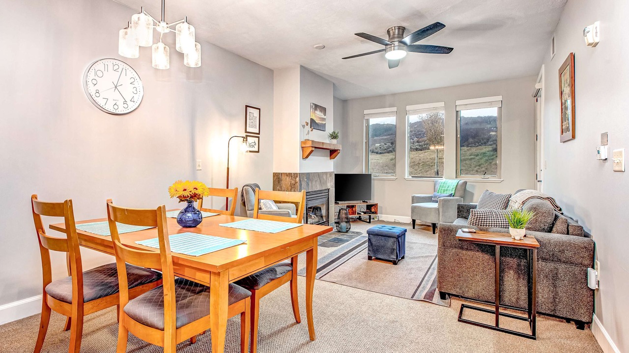 Photo of Livingroom in Kimball Junction