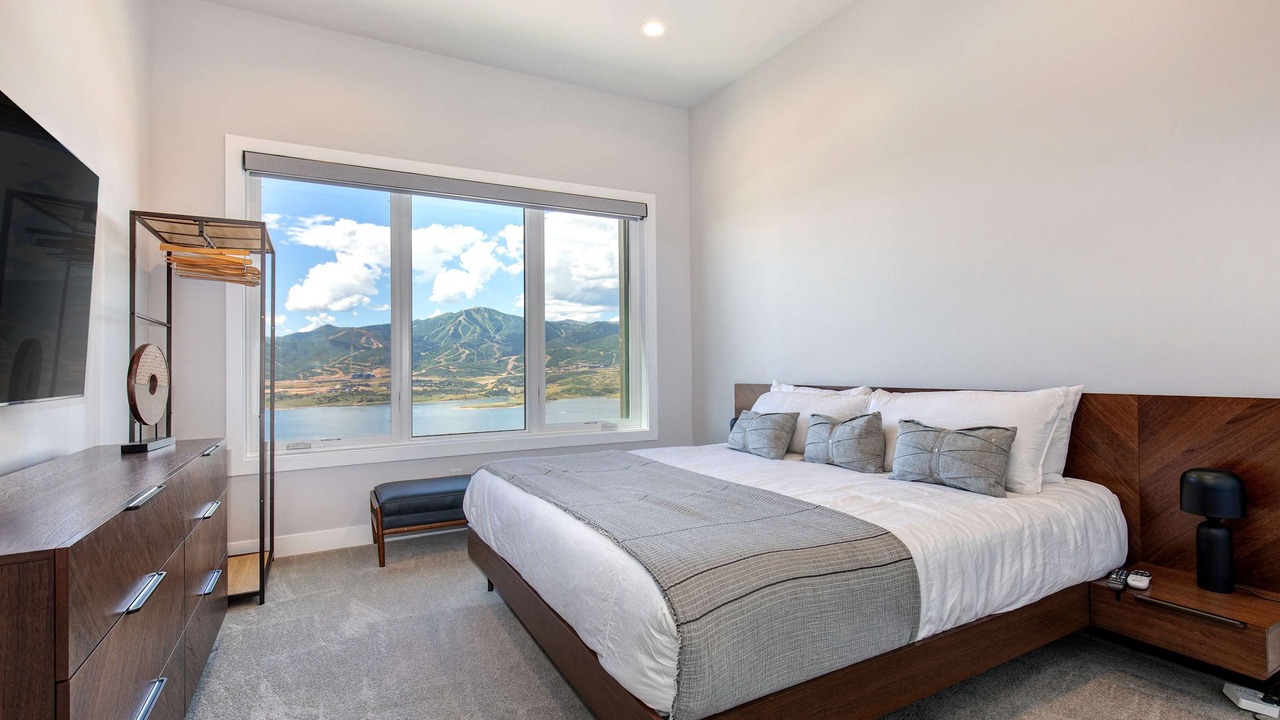 Photo of Bedroom in Hideout