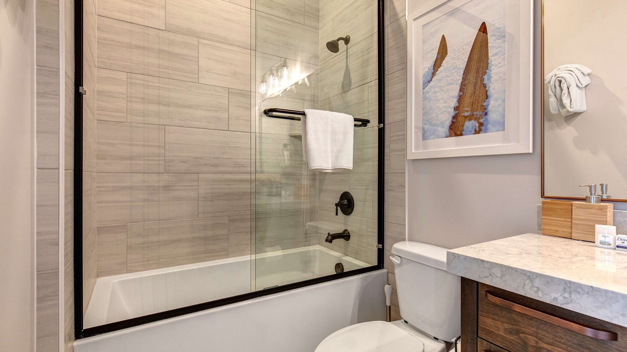 Photo of Bathroom in Hideout