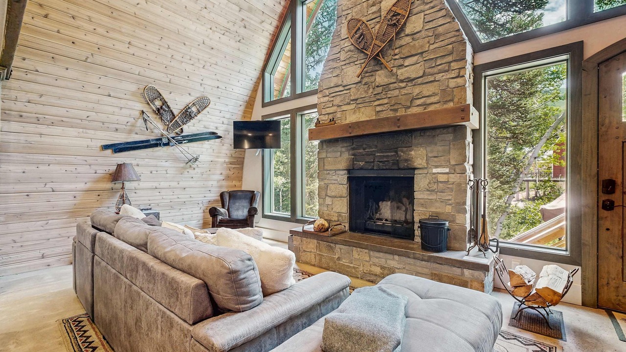 Photo of Livingroom in Salt Lake Mountain Resorts