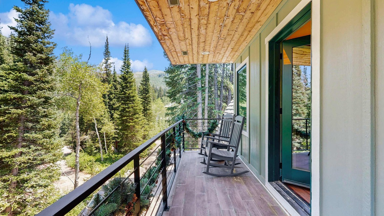 Photo of Patio Balcony in Salt Lake Mountain Resorts