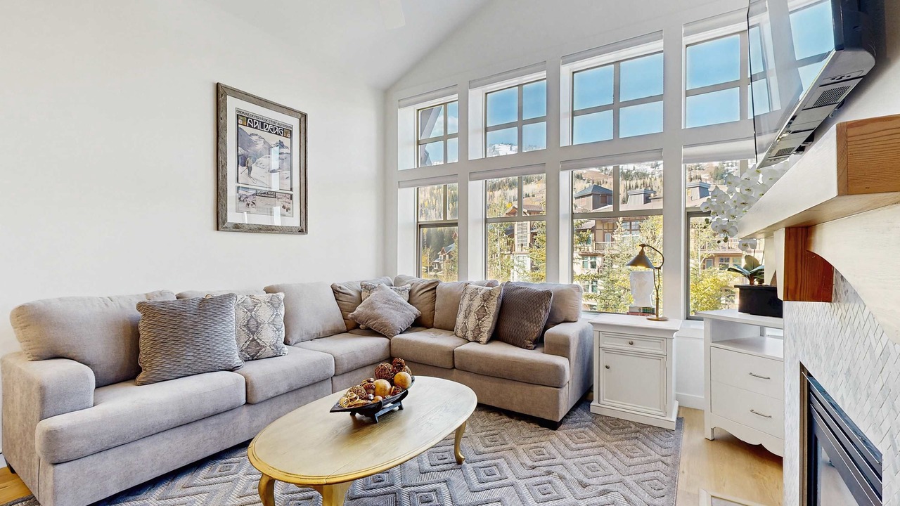 Photo of Livingroom in Salt Lake Mountain Resorts