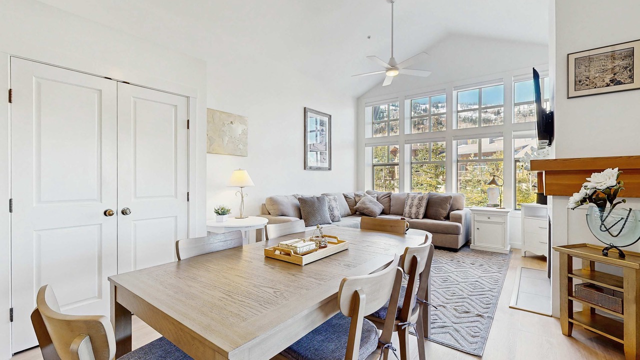 Photo of Livingroom in Salt Lake Mountain Resorts