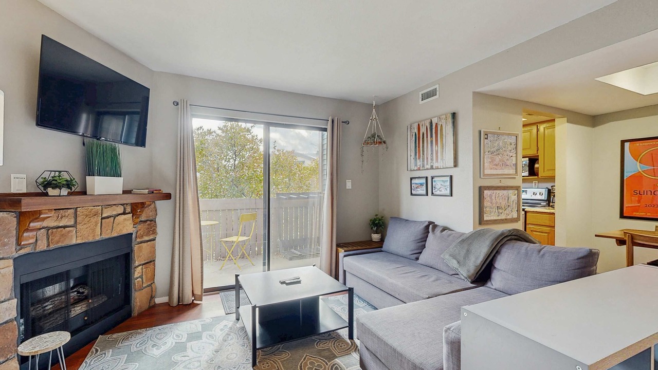 Photo of Livingroom in Kimball Junction