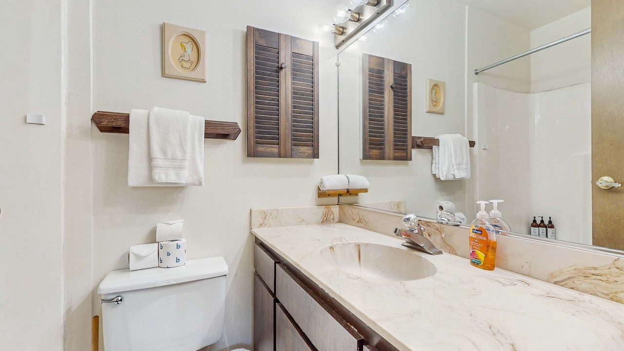 Photo of Bathroom in Tahoya Shores
